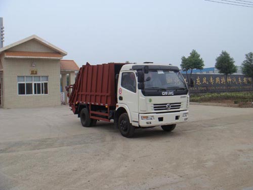 東風(fēng)多利卡壓縮式垃圾車