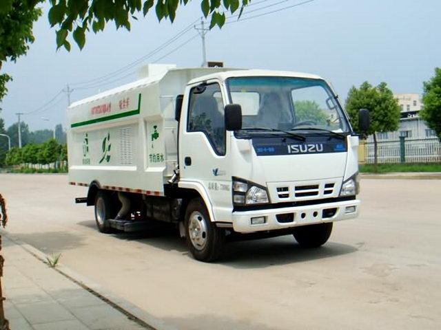 五十鈴吸塵車（國(guó)四）